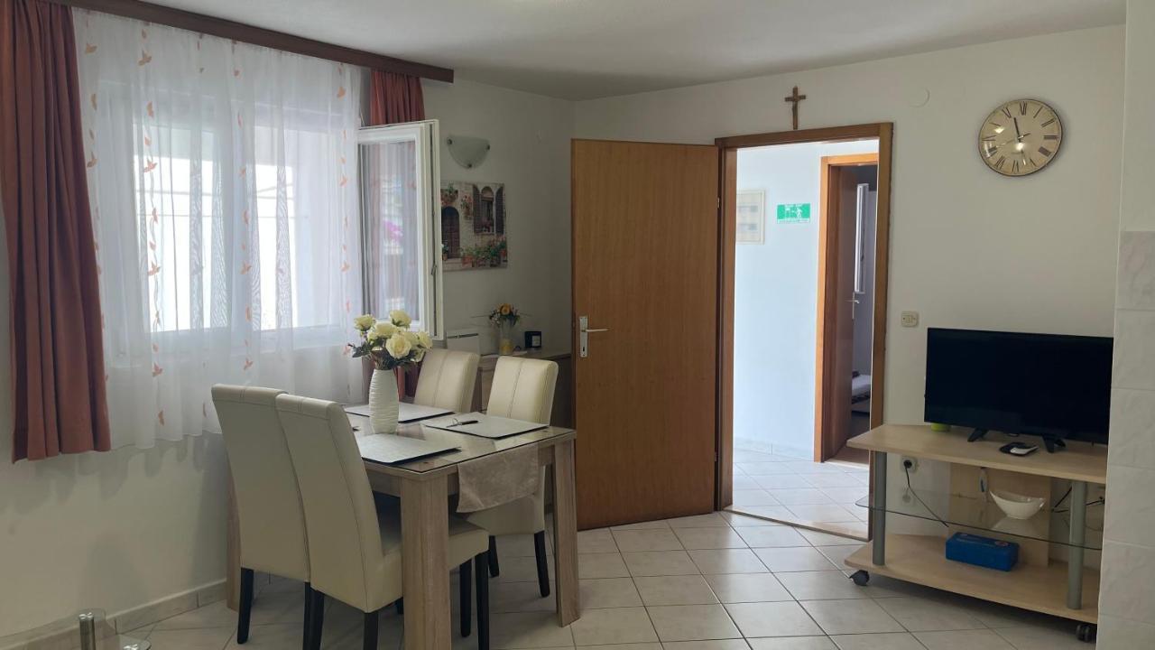 Apartment Ante Ражань Экстерьер фото